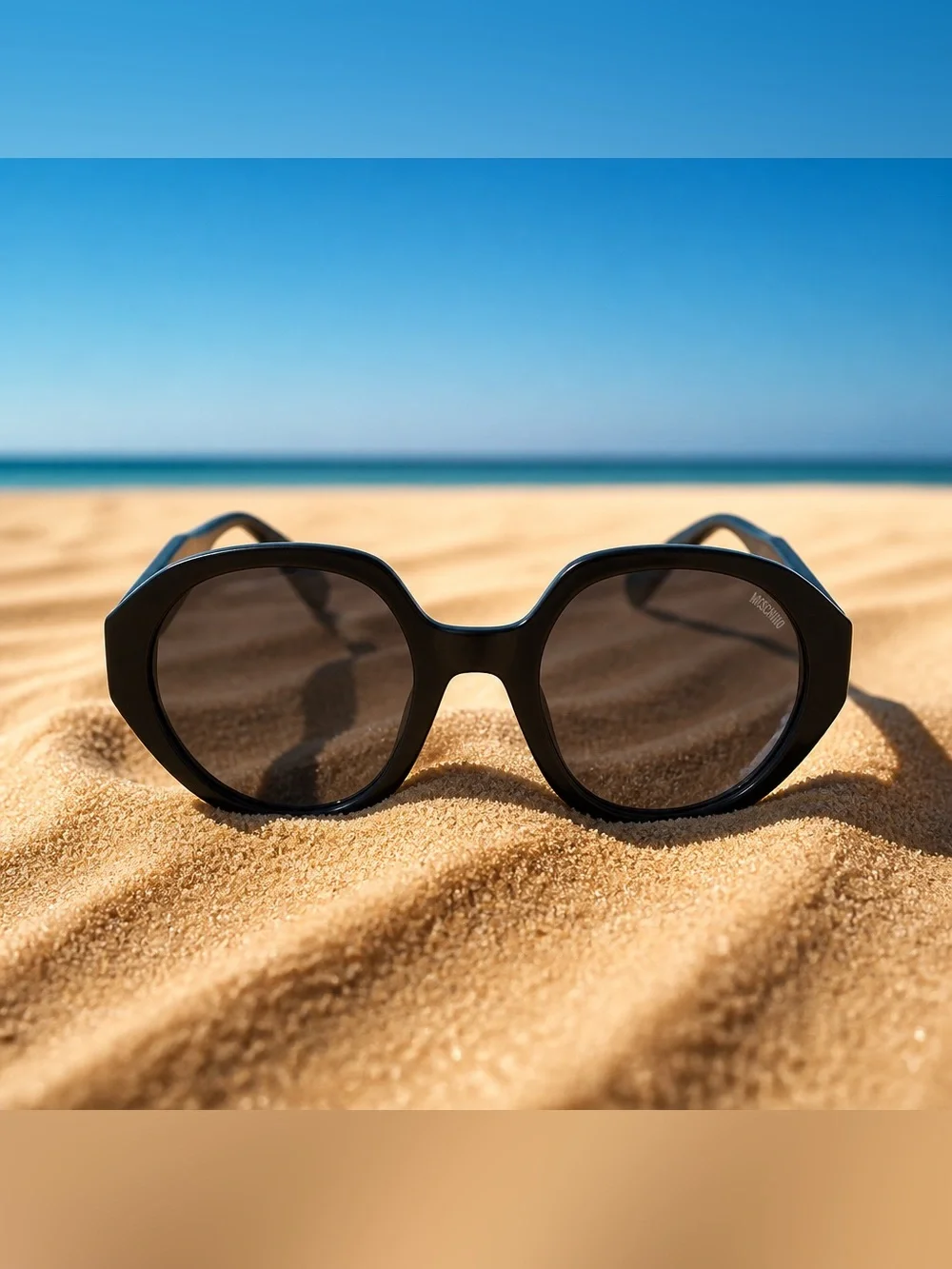 Moschino Glossy Black Sunglasses MOS126/S 80790 53*22 with Case & Cloth.